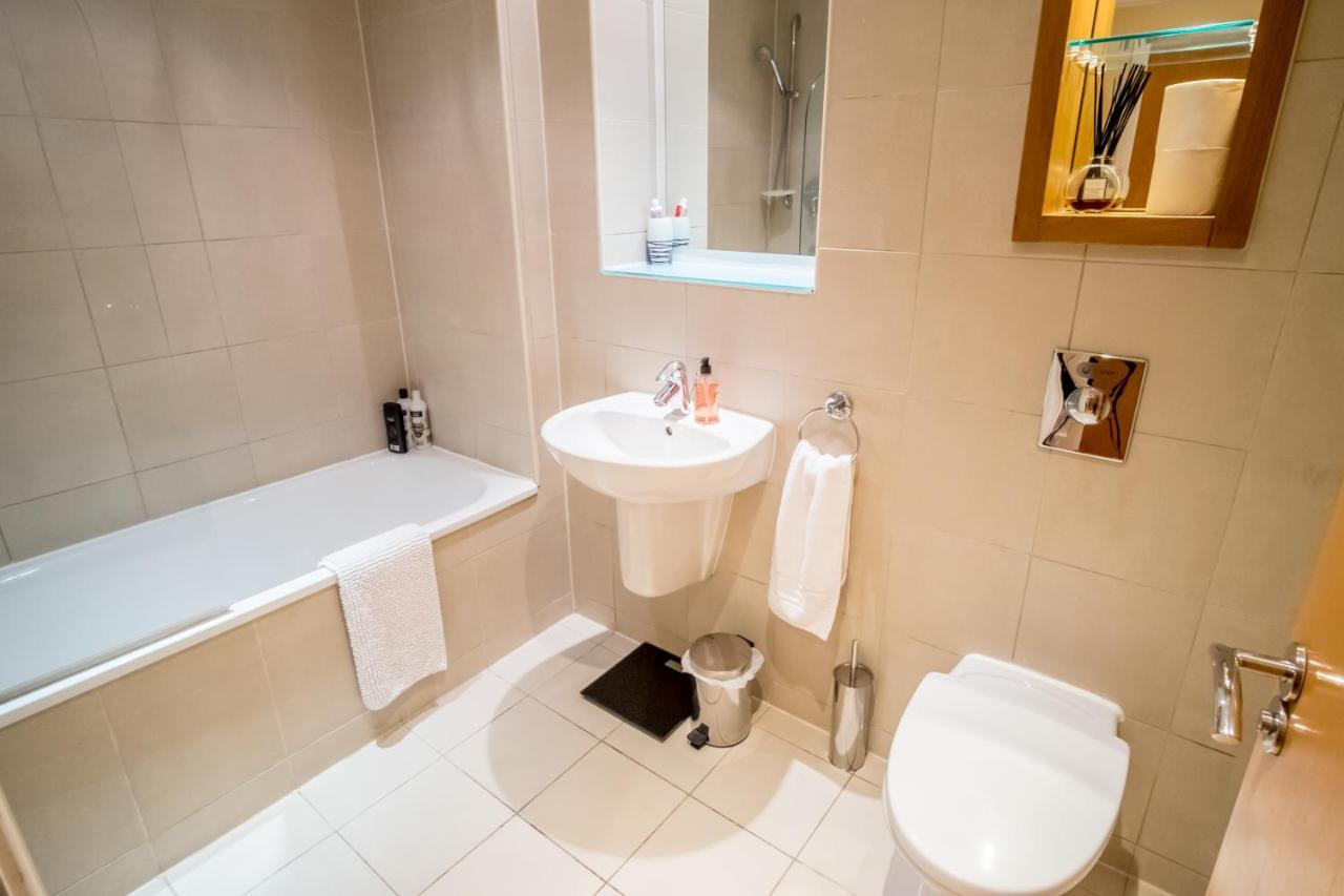 City One Bedroom Apartment With Juliet Balcony In West One - Parking Possible Sheffield Exterior foto